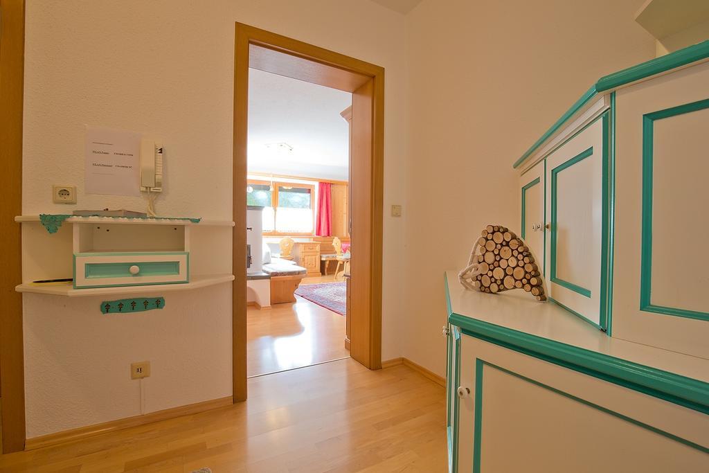 Apart Auer Umhausen Exteriör bild